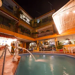 Ideal Hotel